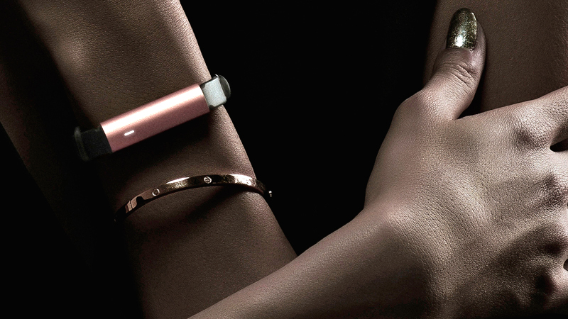 Illustration for article titled You Can Use Regular Watch Bands on Misfit's New Ray Fitness Tracker